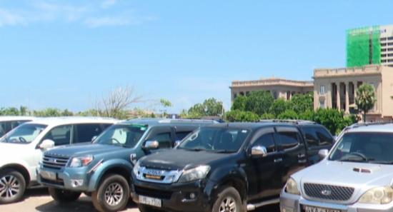 Officials Collect 15 Vehicles from Pres. Office